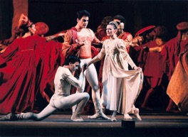 Foto Balletto: 
Romeo e Giulietta 
Carla Fracci e 
Gianni Rosaci